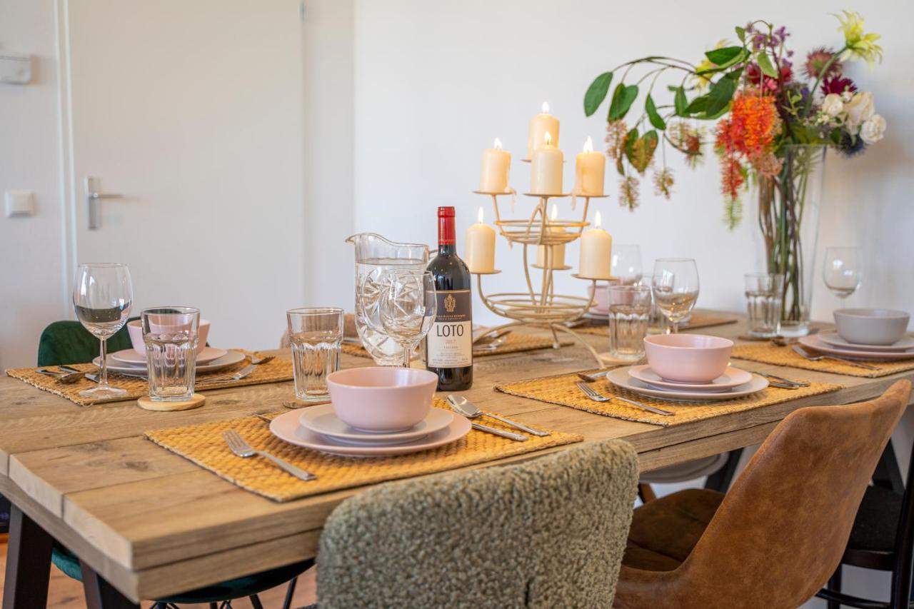 Nora Waterview Apartment เบรดา ภายนอก รูปภาพ