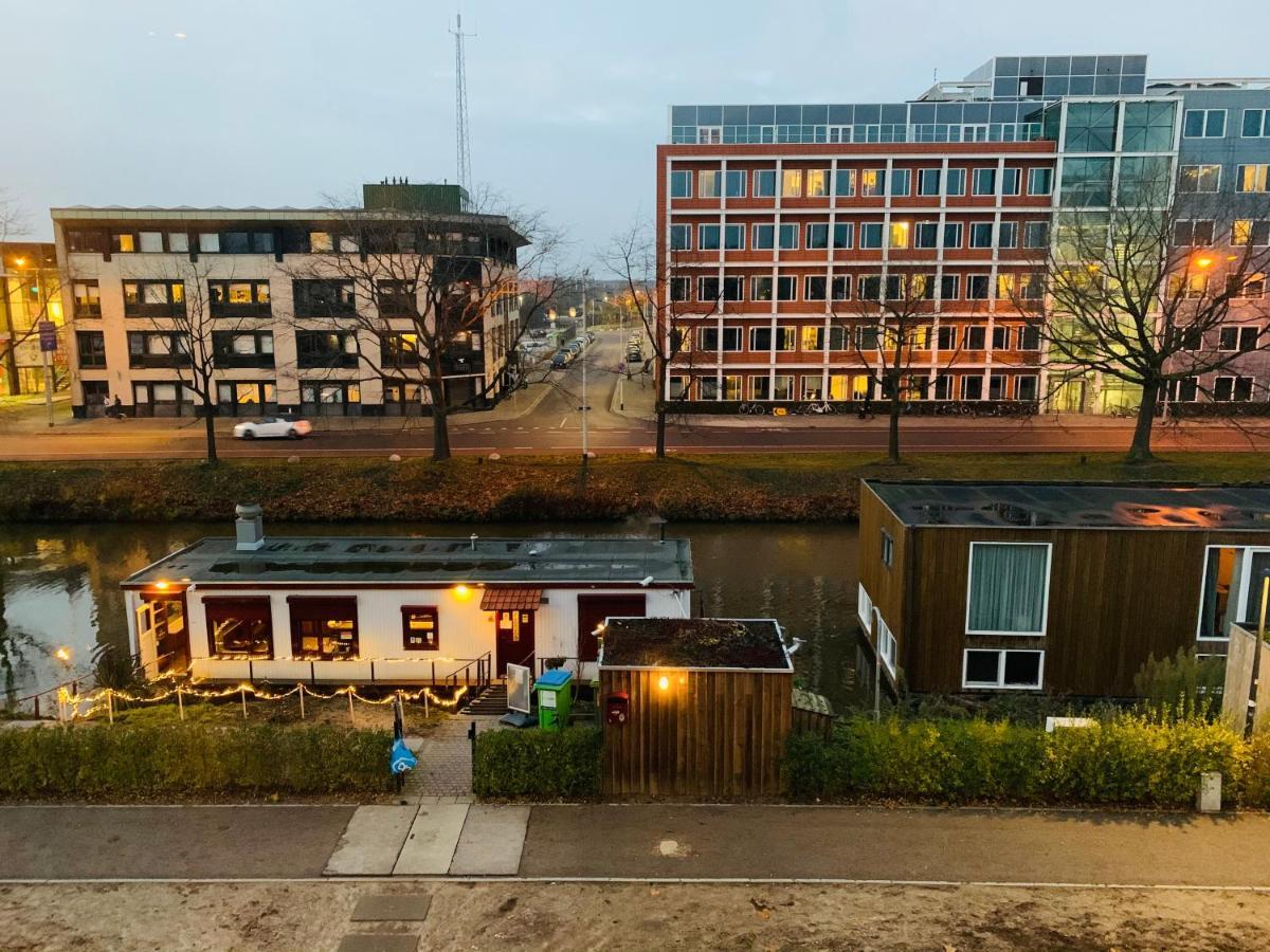 Nora Waterview Apartment เบรดา ภายนอก รูปภาพ